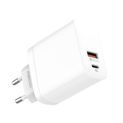 صورة شاحن ريتشي فائق السرعة 30واط 2 مخرح ابيض